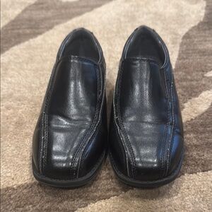 Cherokee Black Dress Shoes Classic Slip-On Design
